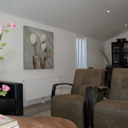 Huisjes Reewold In Rustige En Mooie Omgeving * Putten