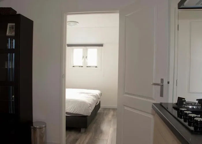 Huisjes Reewold In Rustige En Mooie Omgeving